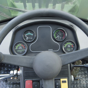 Lastmaskin Skipsna T8600 4x4 EURO5 thumbnail