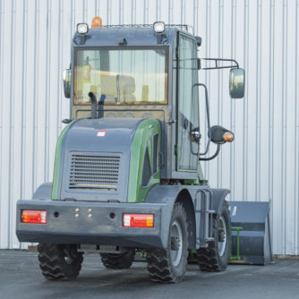 Lastmaskin Skipsna T8600 4x4 EURO5 thumbnail