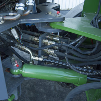 Lastmaskin Skipsna T8600 4x4 EURO5 thumbnail